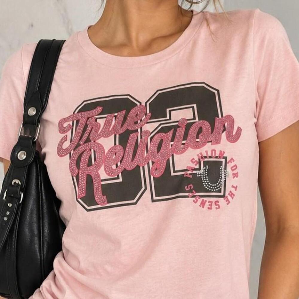 NWT-Authentic True Religion Brand Jeans tee in a beautiful dusty pink.
